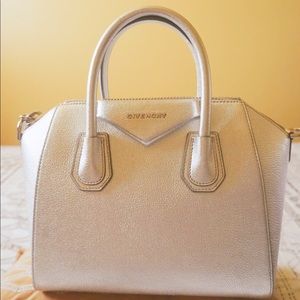 Givenchy Antigona Small